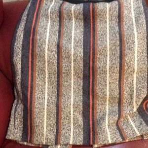 ANN TAYLOR TWEED SKIRT